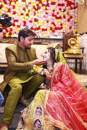 Usama & Bisma Mehndi 00147