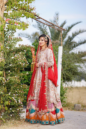 Uzair & Faria Barat 00077