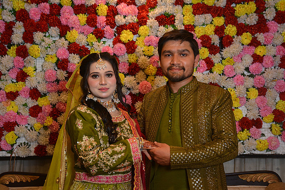 Usama & Bisma Mehndi 00052