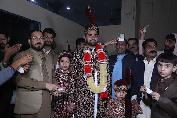 Ibrar & Aleena Barat 00228