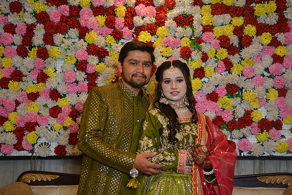 Usama & Bisma Mehndi 00055