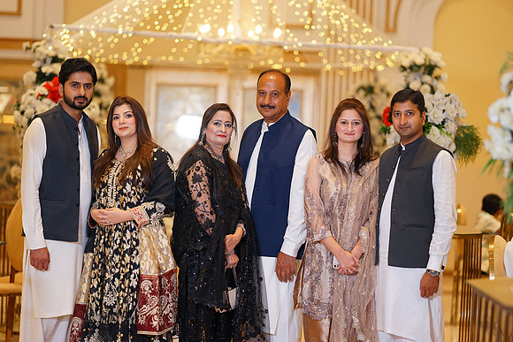 Ammara & Azeem Barat 00217
