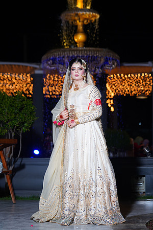 Azhar & Ayesha 00115
