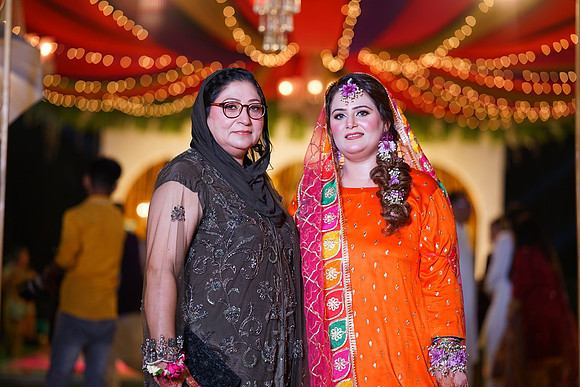 Ammara & Azeem Mehndi 00164