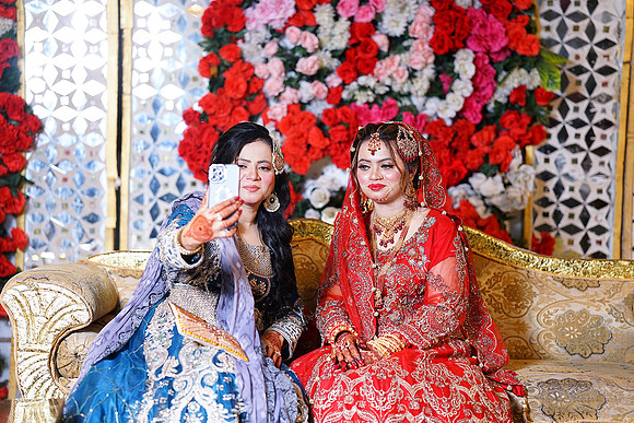 Nimra & Umair Barat 00127
