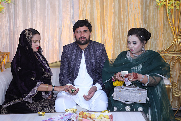 Ibrar & Aleena Mehndi 00196