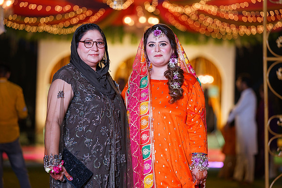 Ammara & Azeem Mehndi 00161