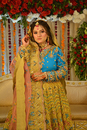 Nouman & Hijab Mehndi 00038