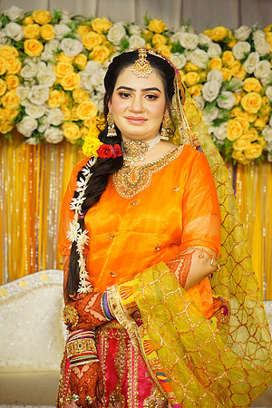 Rafiya & Fahad Mehndi 00012