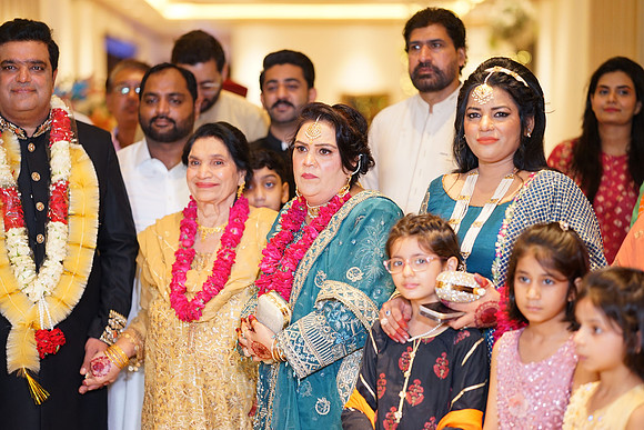Ammara & Azeem Barat 00178