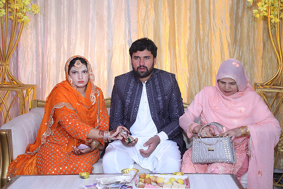 Ibrar & Aleena Mehndi 00200