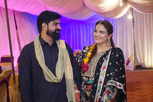 Iqra & Amjad Mehndi 00134
