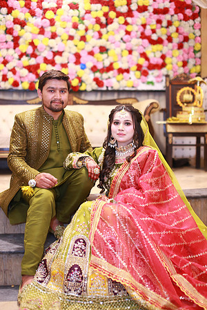 Usama & Bisma Mehndi 00145
