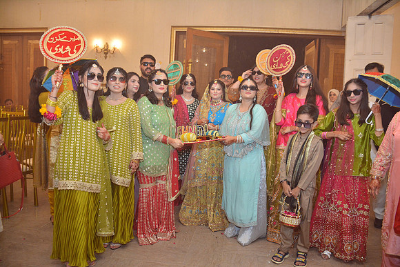 Nouman & Hijab Mehndi 00229