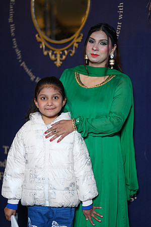 Haniya & Abid Walima 00277