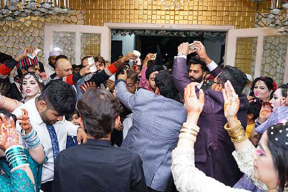 Rafiya & Fahad Barat 00186