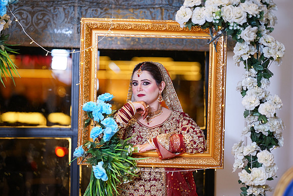 Ammara & Azeem Barat 00060