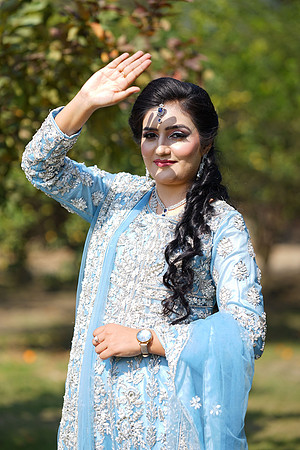 Haniya & Abid Outdoor Walima Shoot 00159