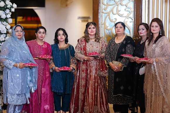 Ammara & Azeem Barat 00167