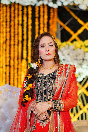 Ayesha & Arslan Mehndi 00230