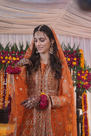 Iqra & Amjad Mehndi 00038
