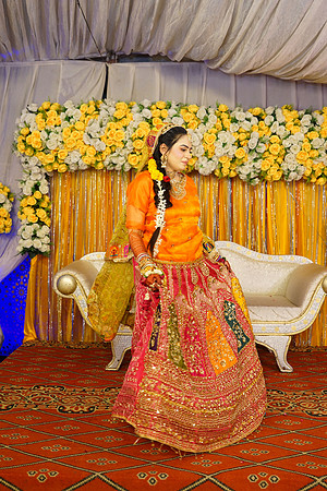 Rafiya & Fahad Mehndi 00053