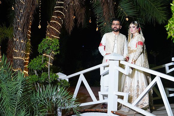 Azhar & Ayesha 00094