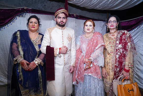 Afeef & Tehreem Barat 00166