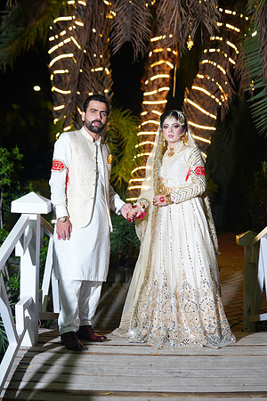 Azhar & Ayesha 00106