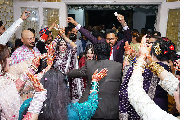 Rafiya & Fahad Barat 00184