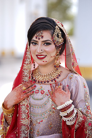 Uzair & Faria Barat 00049