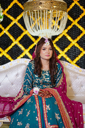 Ayesha & Arslan Mehndi 00001