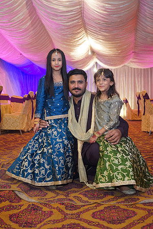Iqra & Amjad Mehndi 00120