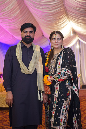 Iqra & Amjad Mehndi 00131