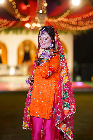 Ammara & Azeem Mehndi 00031