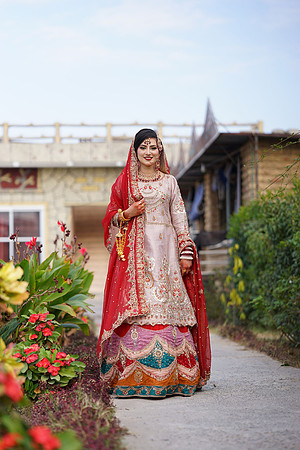 Uzair & Faria Barat 00103