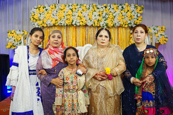 Rafiya & Fahad Mehndi 00156
