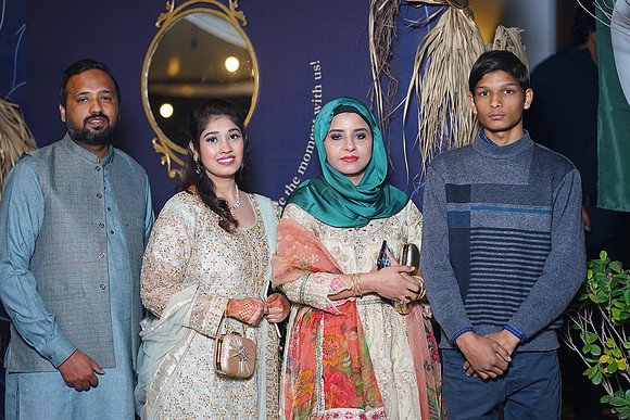 Haniya & Abid Walima 00305