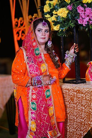 Ammara & Azeem Mehndi 00037