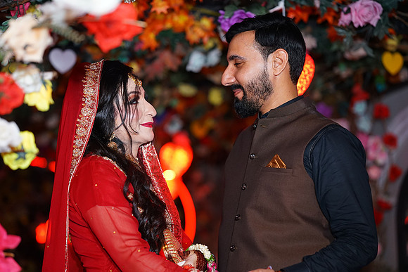 Fatima & Anjum 00094