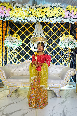 Ayesha & Arslan Mehndi 00074