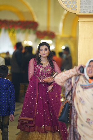 Azhar & Ayesha Barat 00150