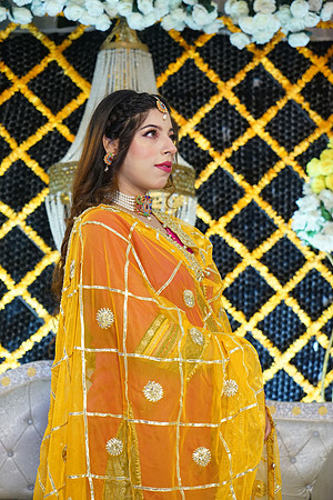 Ayesha & Arslan Mehndi 00103