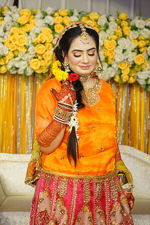 Rafiya & Fahad Mehndi 00021