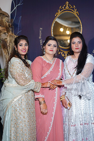Haniya & Abid Walima 00311
