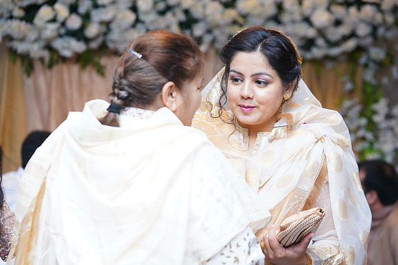 Azhar & Ayesha 00245