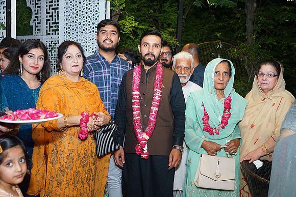 Fatima & Anjum 00165