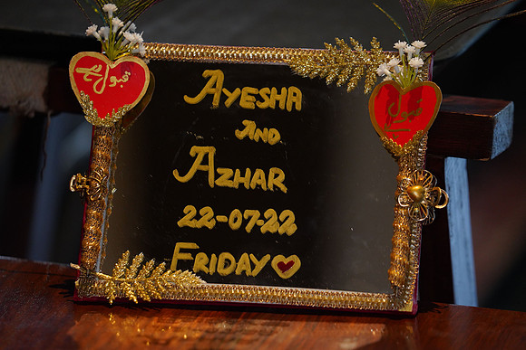 Azhar & Ayesha 00237