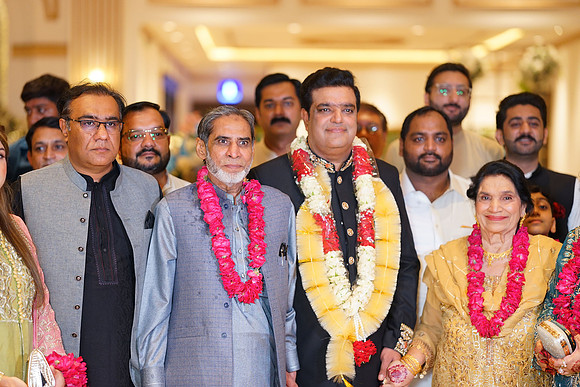 Ammara & Azeem Barat 00176