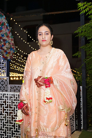 Fatima & Anjum 00138